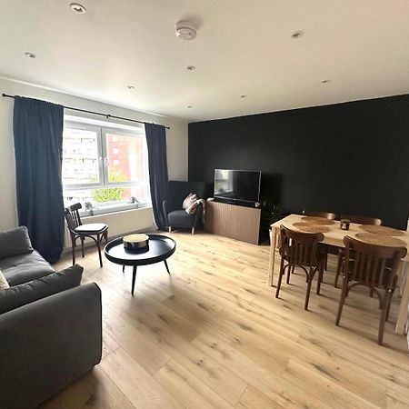Holyrood Central Apartment 爱丁堡 外观 照片